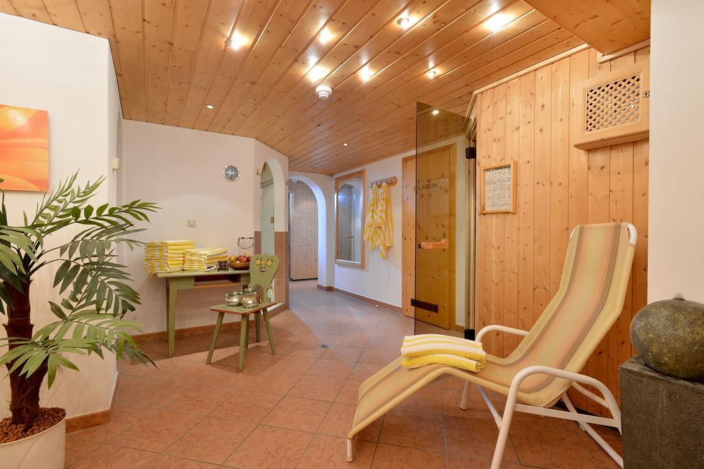 Hotel Theresia Garni Sankt Johann in Tirol Eksteriør bilde
