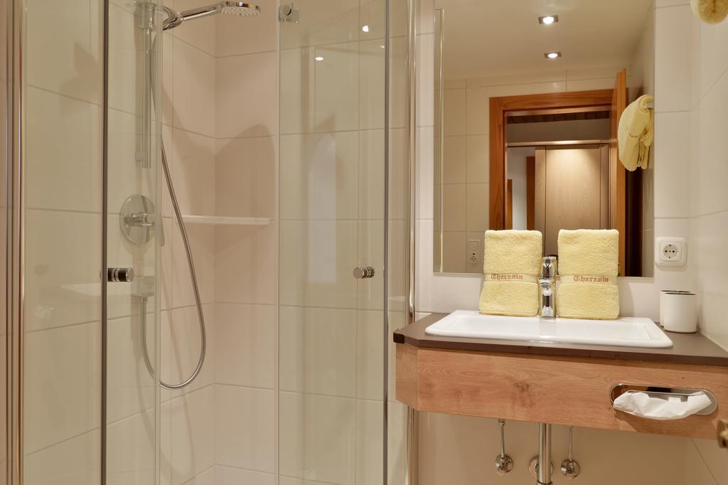 Hotel Theresia Garni Sankt Johann in Tirol Rom bilde