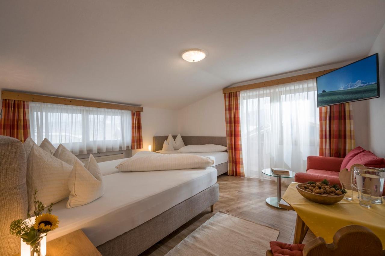 Hotel Theresia Garni Sankt Johann in Tirol Eksteriør bilde