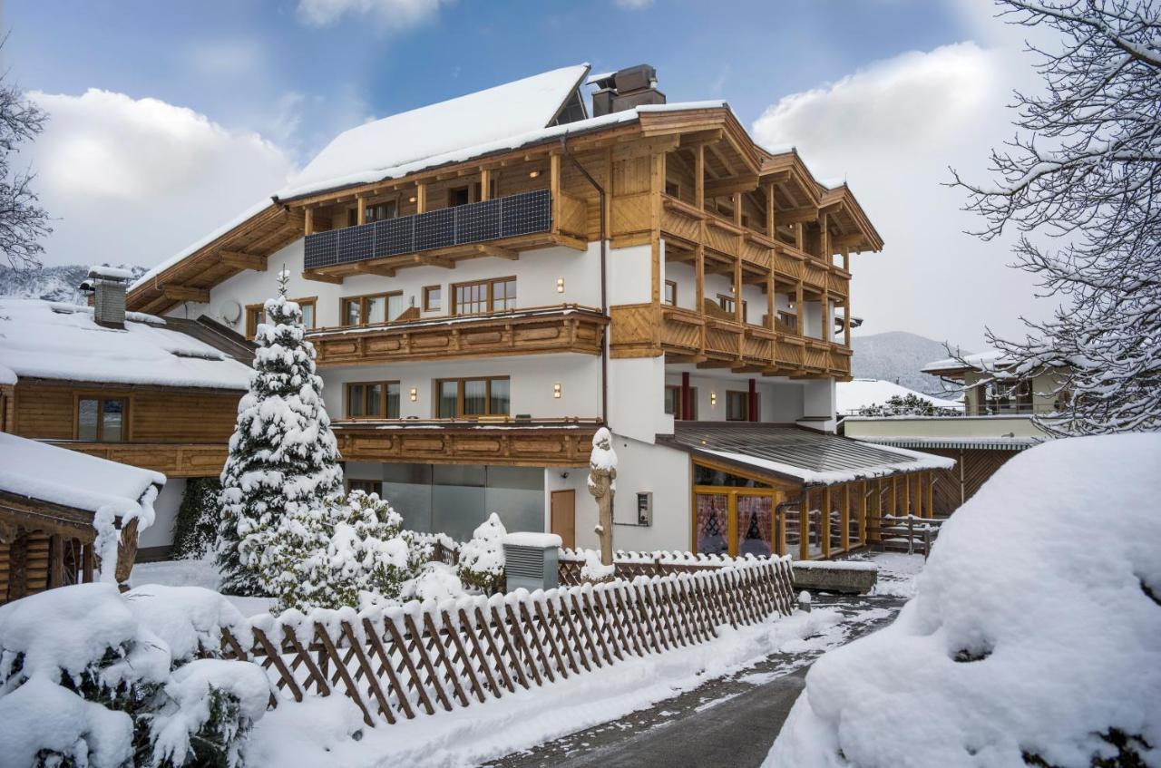 Hotel Theresia Garni Sankt Johann in Tirol Eksteriør bilde